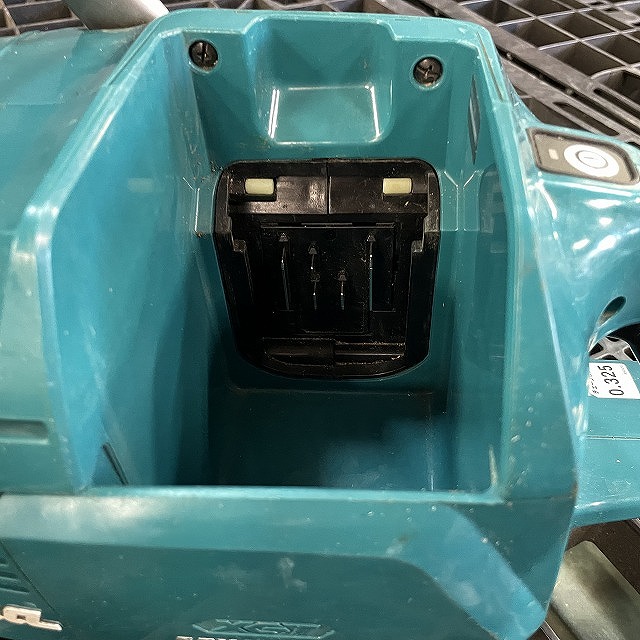 マキタ 充電式チェンソー MUC019G