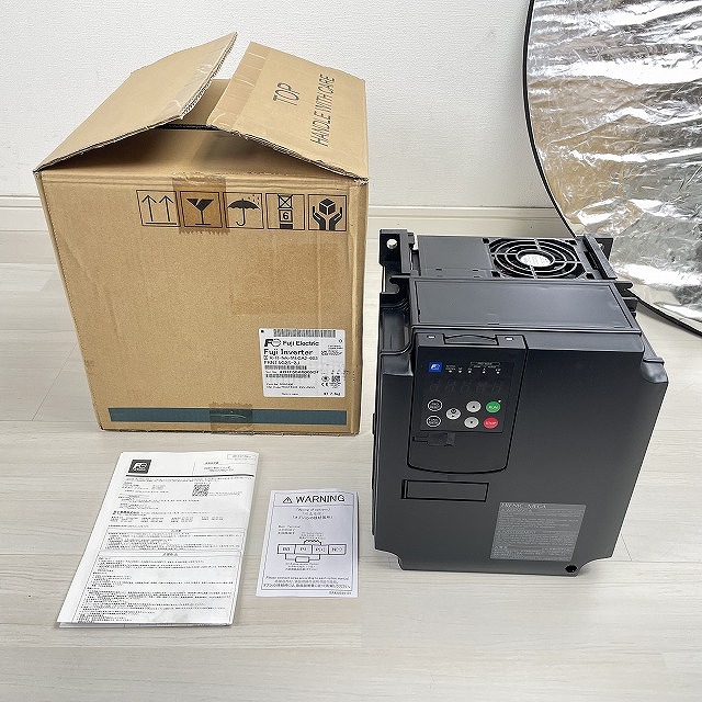説明書など付属品が完備した富士電機FRN7.5G2S-2Jインバータを埼玉県朝霞市で高価買取！