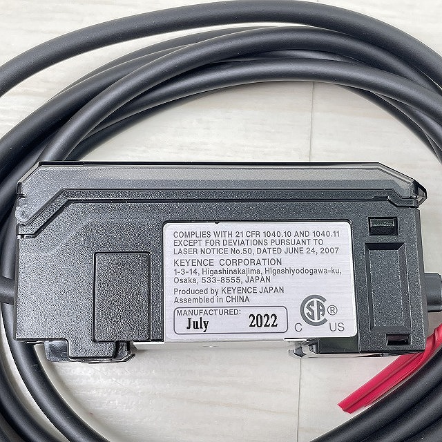 製造年月や規格が明瞭に確認できるラベル付きKeyence IL-1050 アンプユニットを埼玉県朝霞市で高価買取!