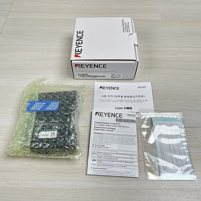 キーエンス D/A変換ユニット KV-DA40Vの外箱と取扱説明書一式。埼玉県朝霞市で買取中!